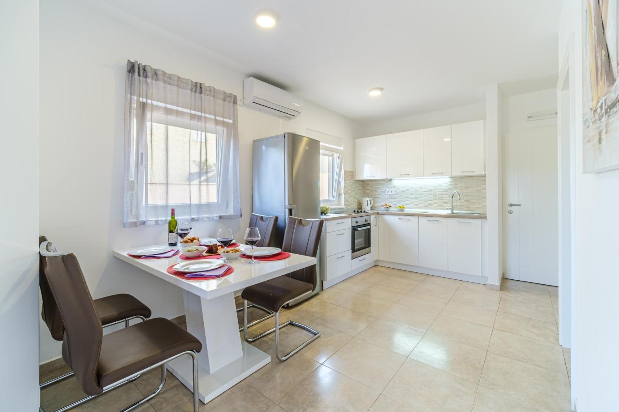 Villa Zdenka มิลนา ภายนอก รูปภาพ